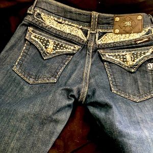 Miss Me Womens jeans, capris. 30 w X 24 inseam.